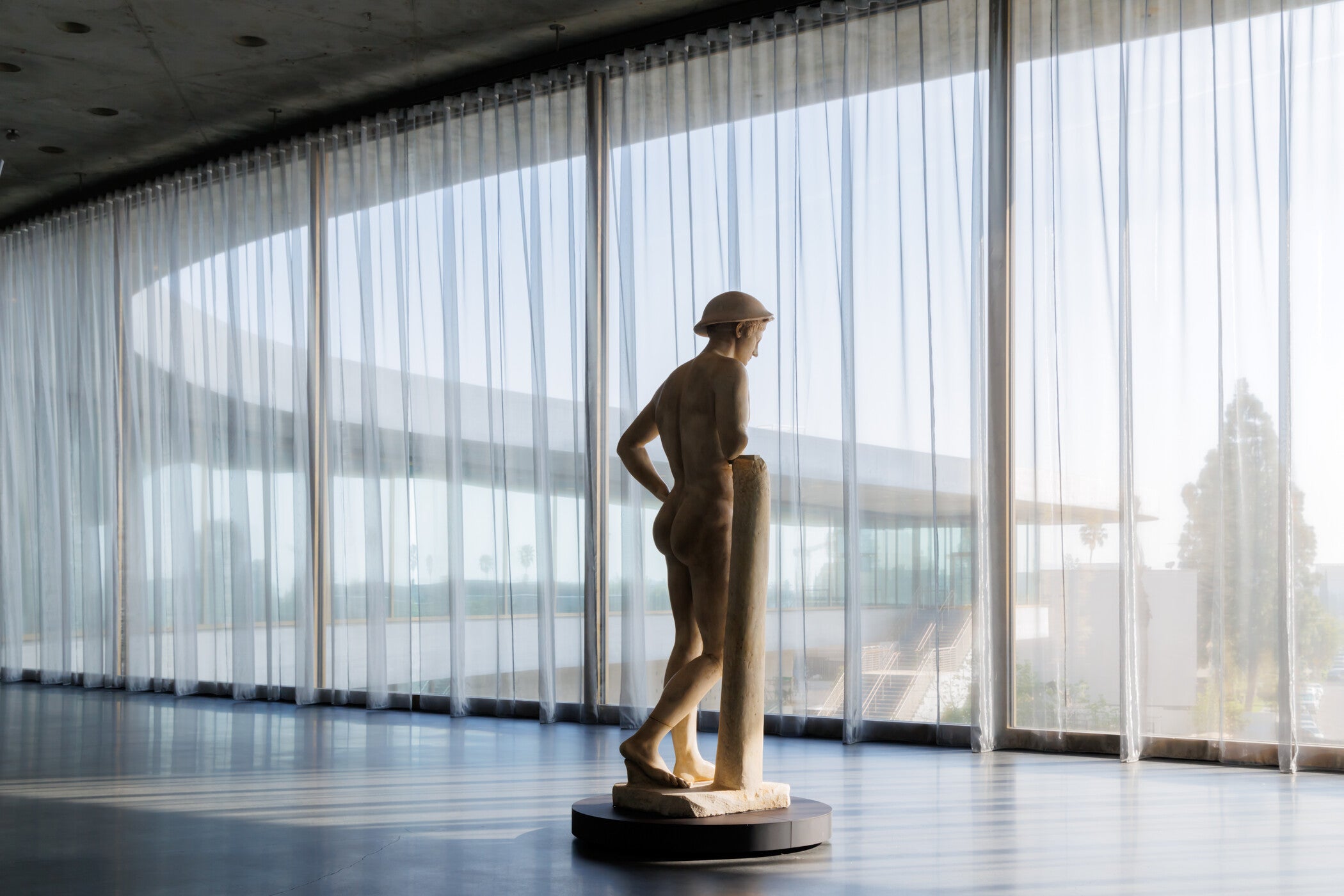 The Art of Transparency: Reiko Sudō's Textile Innovation for LACMA